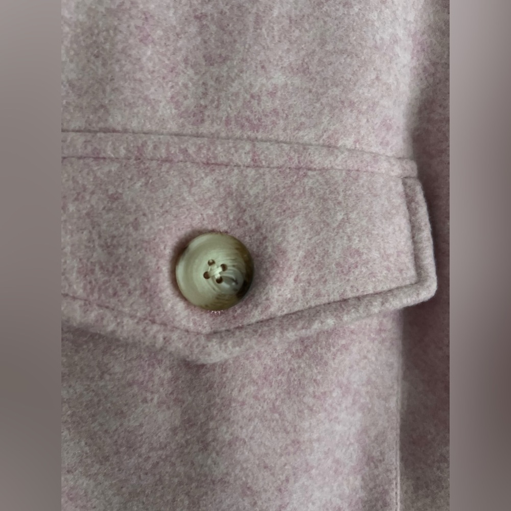 Blank NYC
Faux Wool Long Shirt Jacket Large - Picture 7 of 8
